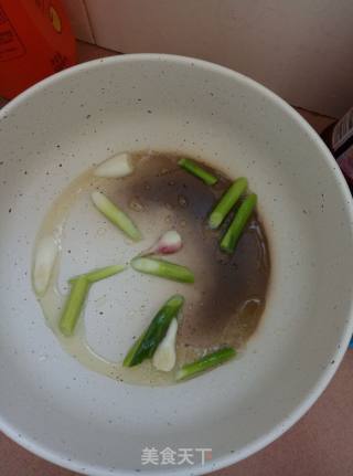 腐竹焖五花肉的做法步骤：6