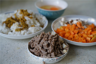 印式什锦蛋炒饭的做法步骤：2