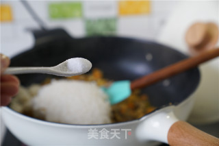 印式什锦蛋炒饭的做法步骤：8