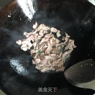 香菇炒肉丝的做法步骤：5
