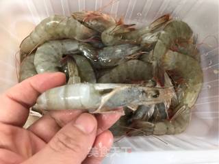 炖大虾的做法步骤：1