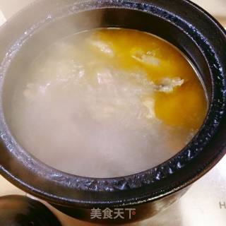 竹荪香菇鸡汤的做法步骤：4