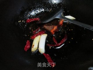 鸳鸯火锅的做法步骤：4