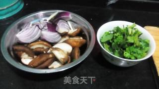 五羹鸭的做法步骤：1