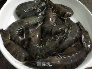 原味盐焗大虾的做法步骤：2