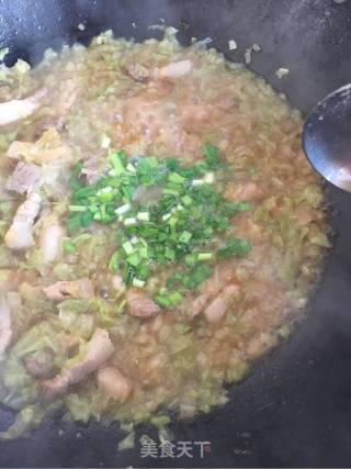 白菜肉丁过水面的做法步骤：10