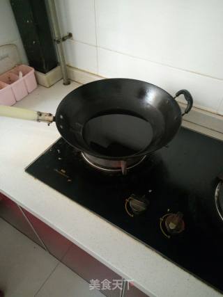 韭菜粉条馅饺子的做法步骤：1