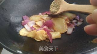 孜然洋葱土豆片的做法步骤：6