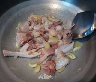 板栗烧鸡的做法步骤：5