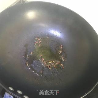 豆角回锅肉的做法步骤：3