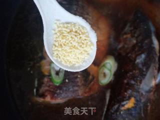 豆酱梭子鱼的做法步骤：9