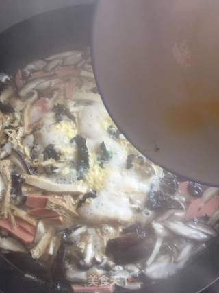 开胃酸辣汤的做法步骤：2