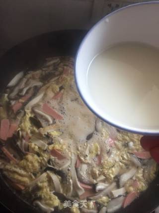 开胃酸辣汤的做法步骤：3
