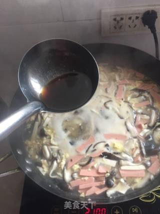 开胃酸辣汤的做法步骤：4