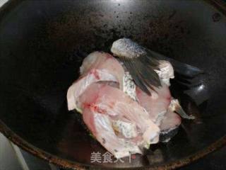 茄汁鱼块的做法步骤：3