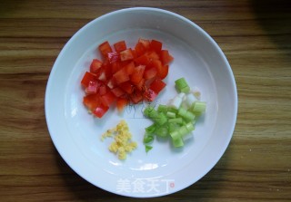 玉米炒鸡丁的做法步骤：4