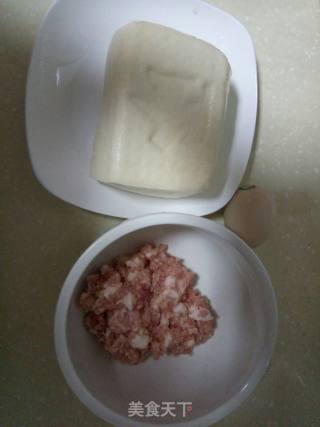 砂锅豆腐包的做法步骤：1