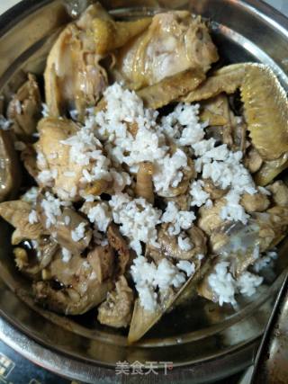 炖三黄鸡的做法步骤：7