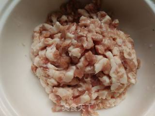猪肉芹菜水饺的做法步骤：3
