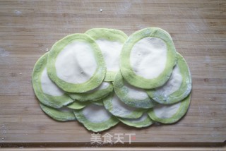 翡翠水饺的做法步骤：11