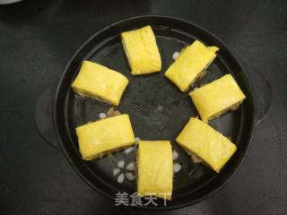 鸡蛋美食：猪肉芹菜蛋卷菜谱的做法步骤：10