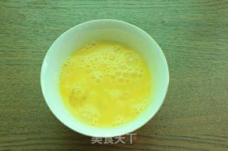#鸡蛋美食#蛋炒饭的做法步骤：2