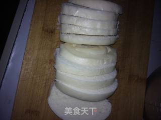 煎馒头片的做法步骤：1