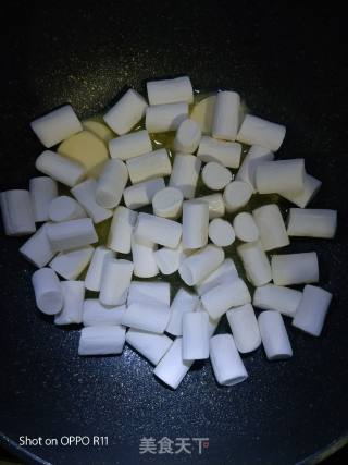 棉花糖版牛轧糖的做法步骤：3