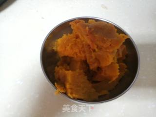 花样馒头小熊猫的做法步骤：2