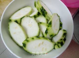 菜脯丝瓜的做法步骤：1