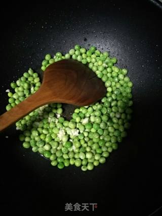香肠炒饭的做法步骤：7