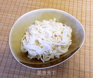 鸡汁脆笋的做法步骤：1
