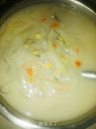 淡菜干粉皮汤的做法步骤：8