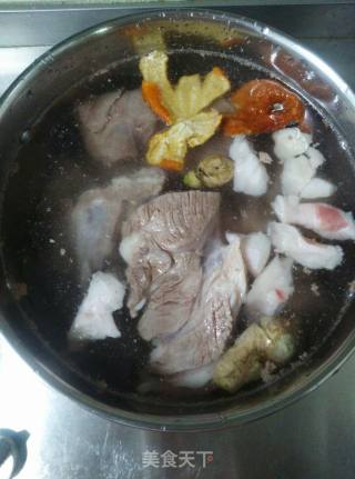 羊肉萝卜汤的做法步骤：3