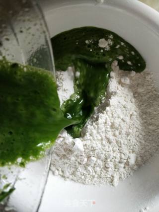 大块牛肉菠菜面的做法步骤：3