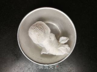 水果入汤羹——香梨红薯银耳汤的做法步骤：7
