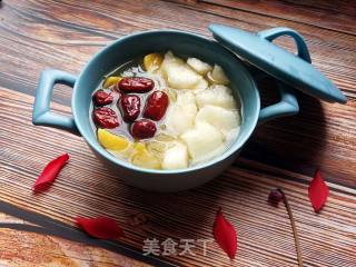 水果入汤羹——香梨红薯银耳汤的做法步骤：13