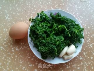 荠菜炒蛋的做法步骤：1