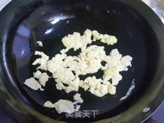 荠菜炒蛋的做法步骤：4