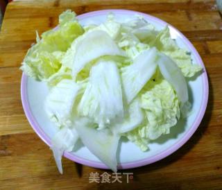白菜炒干豆腐的做法步骤：1