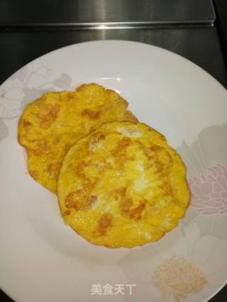 鸡蛋美食鸡蛋肉松卷的做法步骤：5