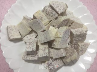 椰香芋头南瓜煲的做法步骤：2