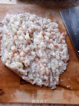 自制虾饺的做法步骤：2