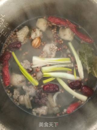 牛肉炖胡萝卜的做法步骤：3