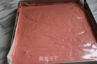 红丝绒肉松蛋糕卷的做法步骤：16