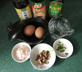 磷虾肉香菇蒸鸡蛋的做法步骤：1