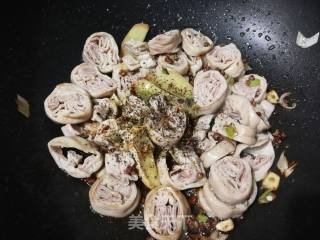 麻辣大肠的做法步骤：7