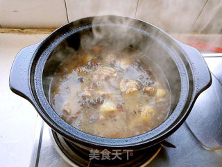香菇炖土鸡的做法步骤：8