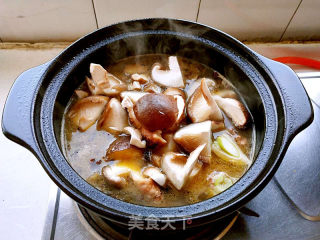 香菇炖土鸡的做法步骤：9