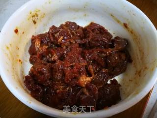 香叶牛肉的做法步骤：4